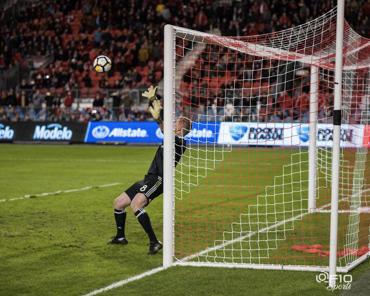 f10sports's tweet photo. We all thought that was going in!!! The moment @chris_mavinga almost won it for @torontofc
#F10SportsPhotography #F10Sports #TorontoFC #TFCLive #CONCACAF #TORvCOL #ChampionsLeague #ChrisMavinga #SportsPhotography #Toronto #TorontoFCSupporters #TorontoFCFans #6ix #CanPL BMOField https://t.co/5sd4rfwdVU