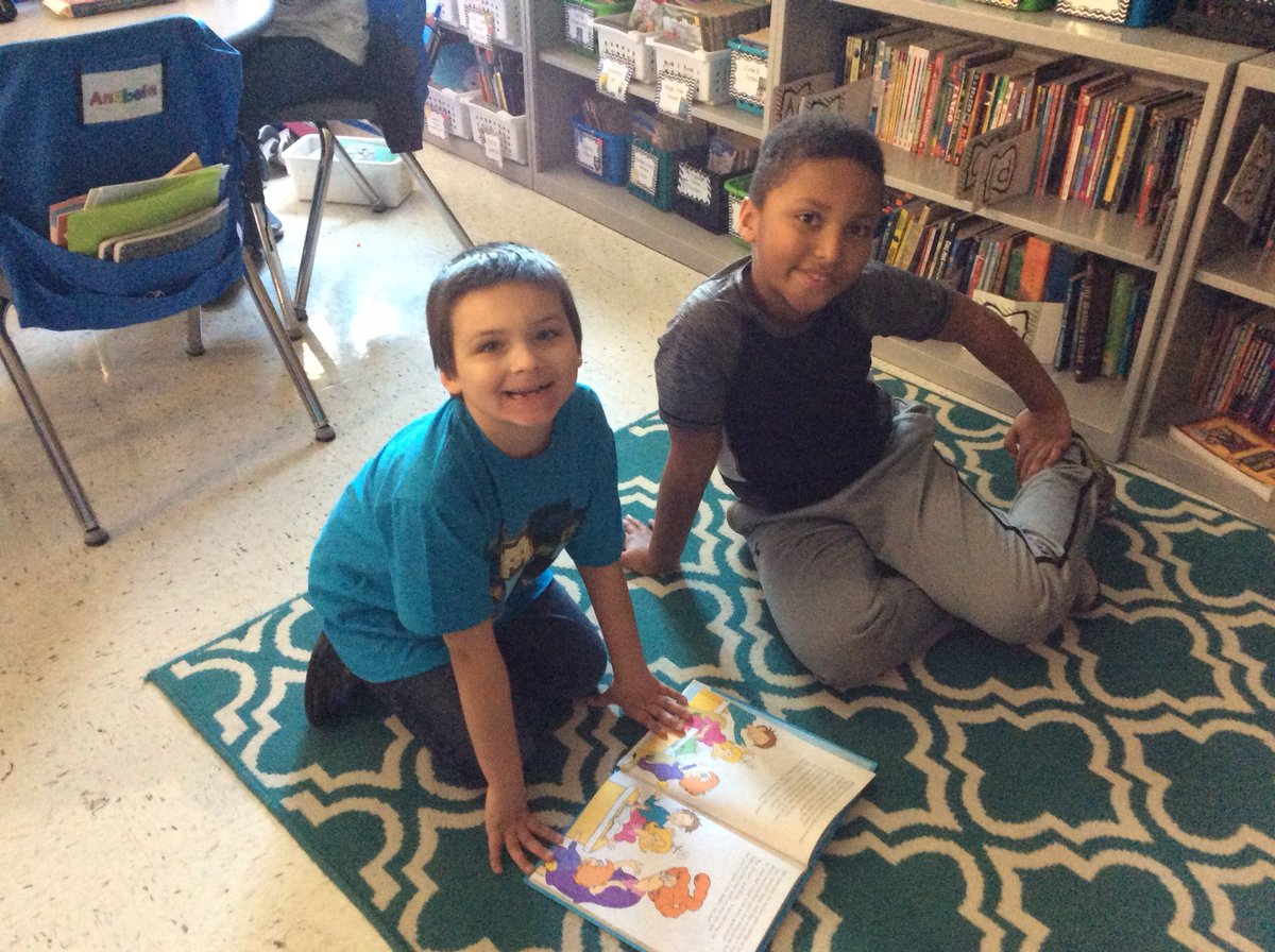 Today we got to read with our 3rd Grade buddies in @MsRyberg ! We had a great time sharing books and eating popcorn together! <a href="/BeulahRalphElem/">Beulah Ralph Elem</a>