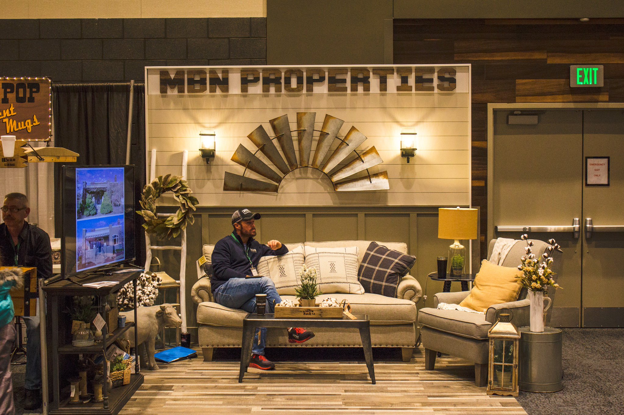 Memorial Coliseum on Twitter: "The Fort Wayne Home & Garden show is in