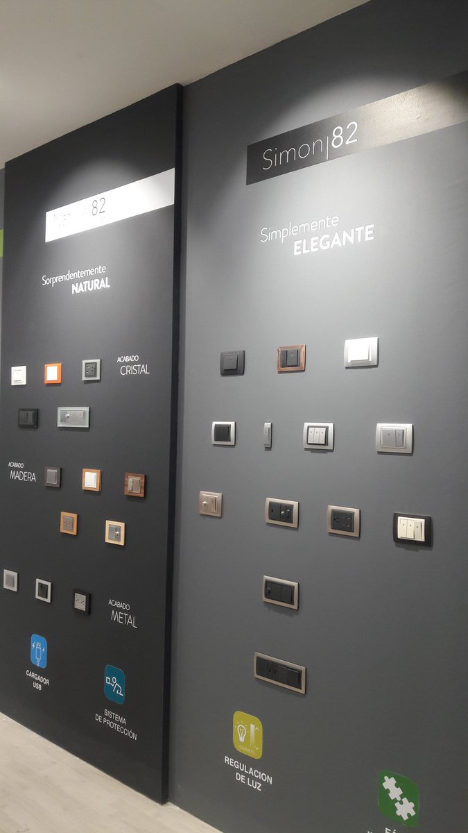 SolucionFractal's tweet photo. Hicimos una segunda visita a @ExpoLightingA les compartimos lo que llamó nuestra atención #lighting #LedLux #Floss entro muchas cosas más en #ELA2018 https://t.co/fxiG4W3k95