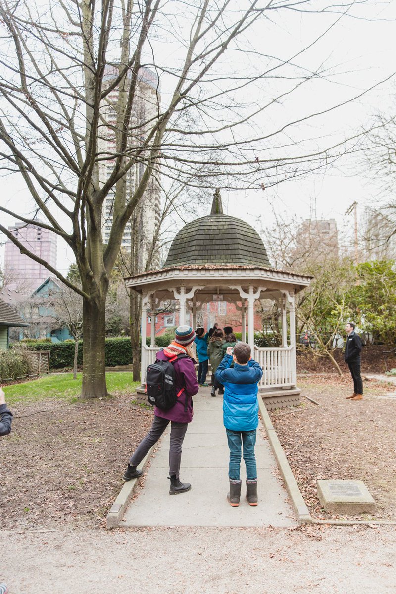 CityofVancouver's tweet image. How can Downtown Vancouver's public spaces be improved for children? #PlacesforPeopleVan recently connected with @scyofbc's "Urban Explorers" program for a student-led walking tour with grade 4 and 5 students at Lord Roberts Elementary. 

Learn more at vancouver.ca/placesforpeople