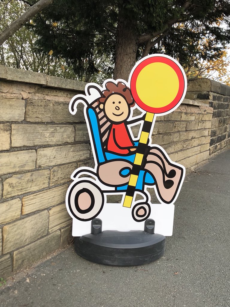 School_RdSafety's tweet image. This #DisabledSign enables you to choose your own message #Don’tBlockThePavement #PavementAccessNeeded  
#ThinkBeforeYouPark #NoParkingHere  #Schools #SpecialSchools #Disabled #Wheelchair #ParkSafely 
#ParkConsiderately#InternationalWheelchairDay