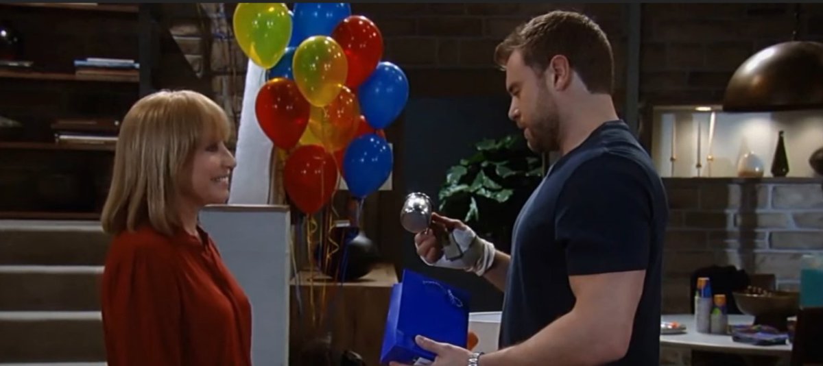antigonea's tweet photo. I really can't get enough of Drew loving on Monica and Monica loving on Drew! They're about to take the best mother/son duo from #Dante and Olivia! #ClosingInFast #DreAmGH #TheFamilyCain #Mondrew♥ https://t.co/QI9DXppP5V