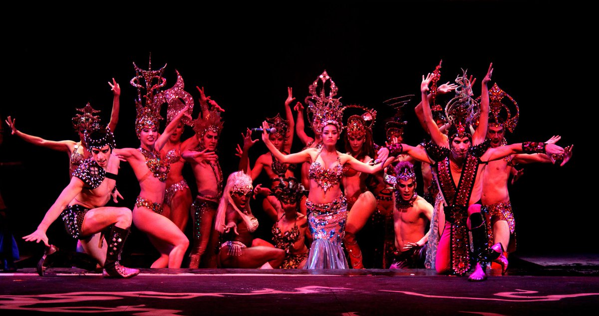 ¿Todavía no viste <a href="/stravaganzaPdeE/">Stravaganza Water in Art Punta del Este</a> en <a href="/EnjoyPde/">Enjoy Punta Del Este</a>? Aún estás a tiempo. Últimas funciones hasta el 5 de marzo. Conseguí ya tus entradas en <a href="/REDUTSUY/">RED UTS Uy</a> y en la boletería del resort. goo.gl/hb9RVT