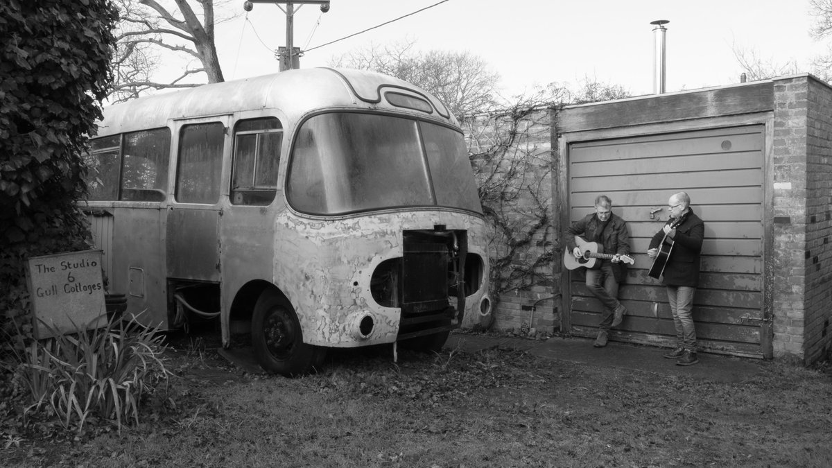 noahdcarter's tweet photo. A series of photographs taken in the Essex landscape with acoustic guitar duo Fret Rattle. See more here: https://t.co/FPIV2rwu3h https://t.co/2aFDNmu8Om