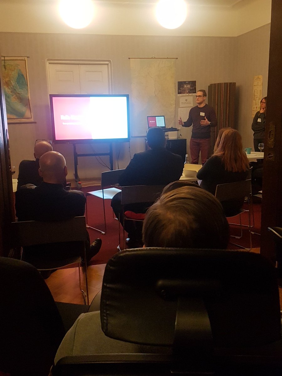 Mentor night at xEdu. Very grateful for all mentors who give their insight, expertise and networks to help our startups. #StrongerTogether <a href="/xedu_co/">xEdu - Accelerating Education 🚀</a>