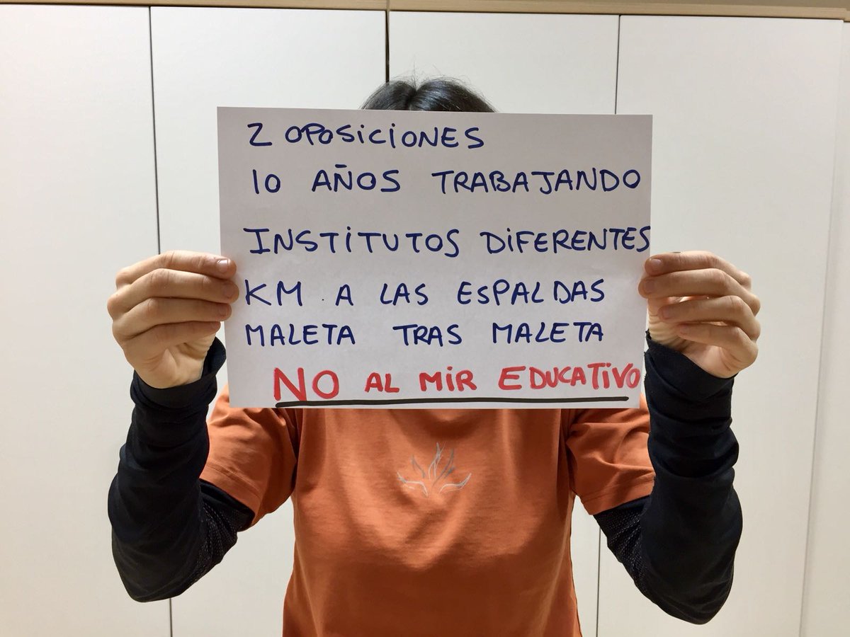 Desde Huesca nuestrxs compañerxs luchando por la #EstabilidadInterina en el #Juevesinterino