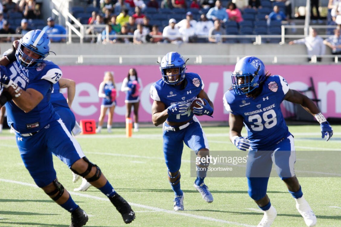 jarius_thomas15's tweet photo. Blessed To Receive Another Offer From Georgia State 😇#blessed #Godfirst @RecruitGeorgia @CoachGarner43 @xixnyne https://t.co/BL8VMpn1EF