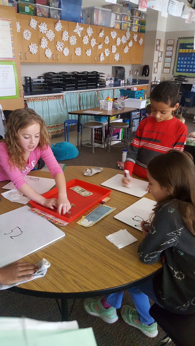 KallsenSarah's tweet photo. Fabulous teamwork and collaboration by my 3rd graders this morning adding $! #LoveMhe https://t.co/2SYjgyBceq