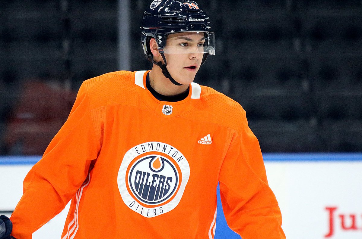 EdmontonOilers's tweet photo. We've got a Bear sighting. #LetsGoOilers https://t.co/KvK6DBNHaW