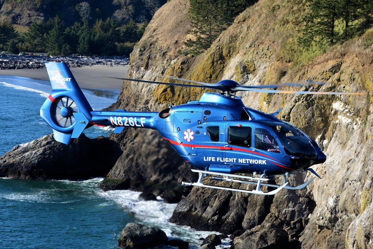 LifeFlightNtwrk's tweet photo. Great shot of #LF14 (Astoria) on the Oregon Coast taken by Skip at @verticalmag. We proudly serve the coastal communities from our bases in Astoria and Newport. #ThereWhenYouNeedUs https://t.co/ewezKK5hD7