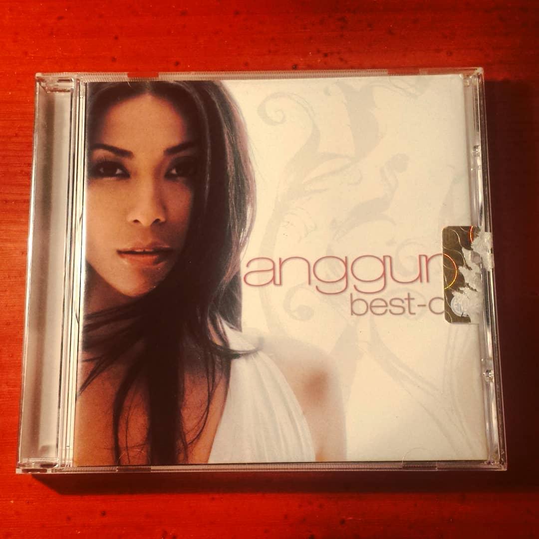 Andrea1306's tweet photo. Anggun - Best-Of
#anggun #anggunciptasasmi #angguncsasmi #bestof #compilation #ibsit #ibslove #andrea1306collection #carosello #snowonthesahara #stillremindsme #saviour #undressme #openyourheart #mimpi #cd #cdcollector #music #musicislife #musicismylife #musiclover #pop https://t.co/c4r1QRe7YY