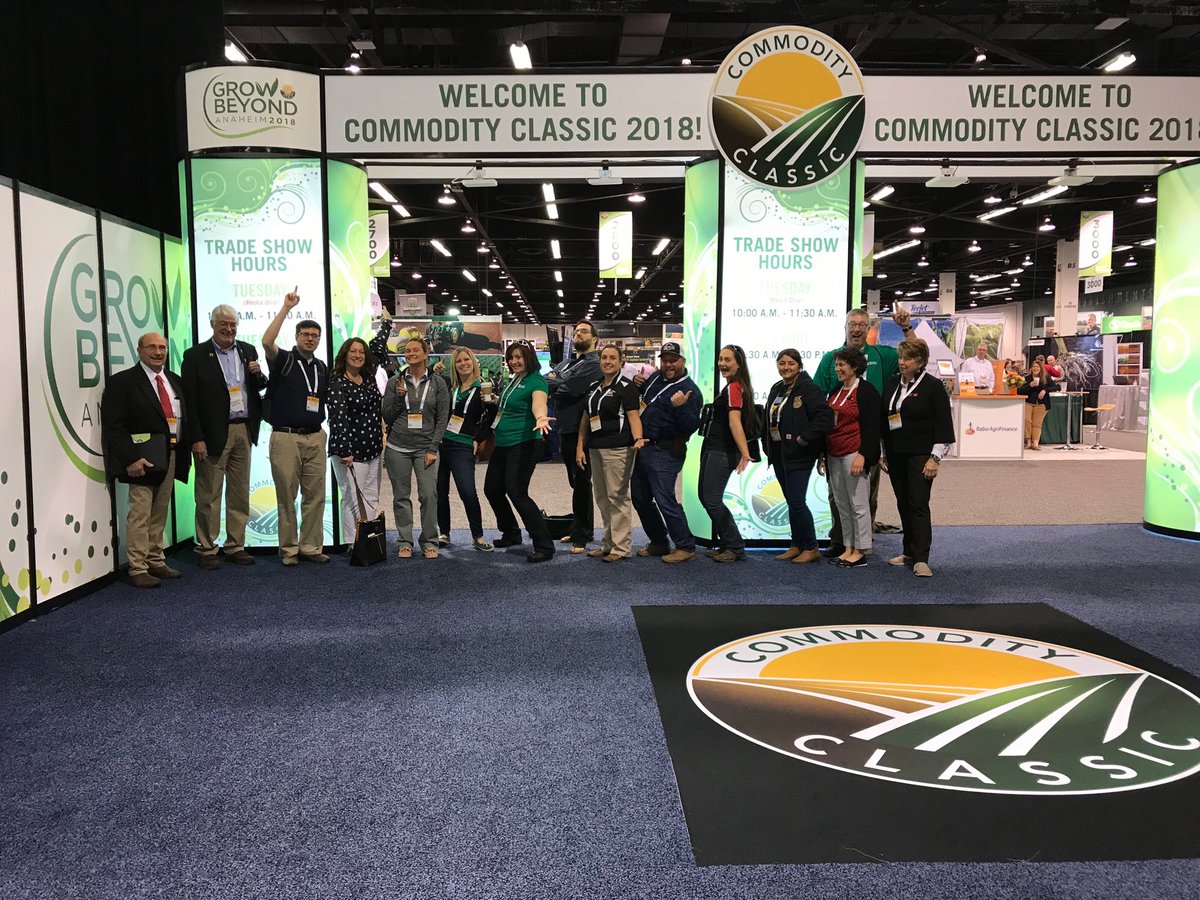 AmyLookHenry's tweet photo. The best PD in 12 years of teaching: meeting fellow Ag teachers @ComClassic to learn more about Ag in the Classroom. Thank you @grownextgen and @Ohiosoycouncil  for making this possible! https://t.co/TjOsfdUEdB
