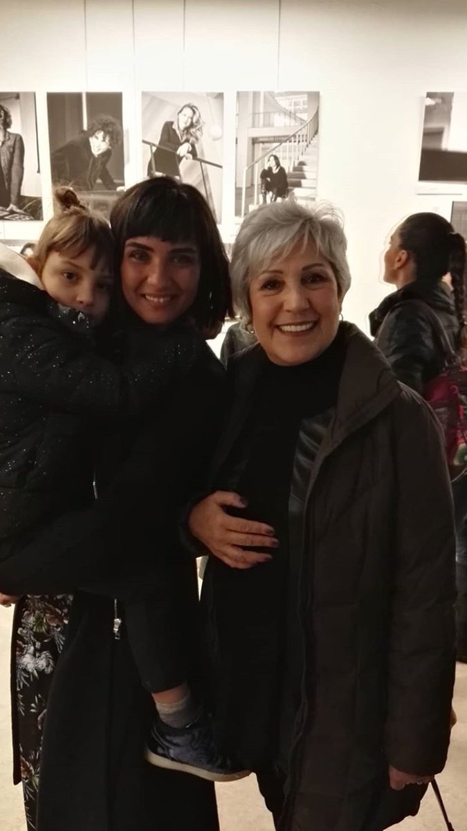 tourilef's tweet photo. #tubabüyüküstün @TubaBustun 
ياحلو  التايم لاين بوجودك 😍 https://t.co/gOkNUFmWRj