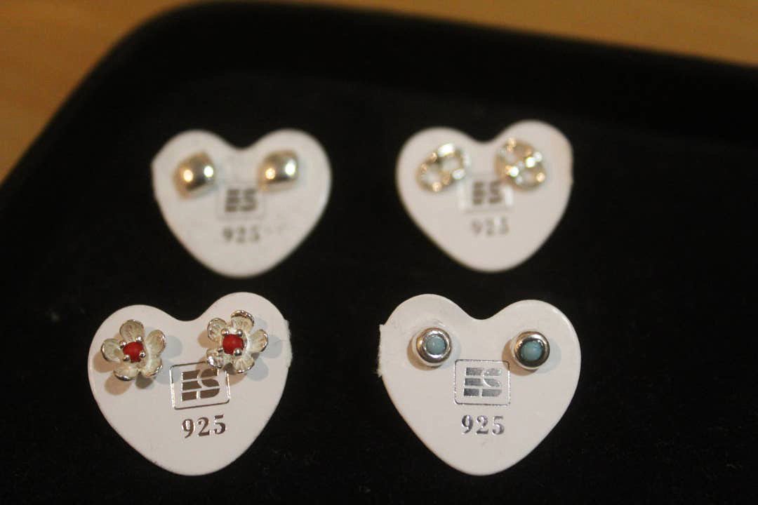 FUNDIEXPRESS's tweet image. Nuestro nuevo horario de MARTES a VIERNES de 11 am a 4 pm. Si necesitas información  de precios por favor comunícate por nuestras vías de contacto (no podemos dar precio por esta via) ¡Feliz día!