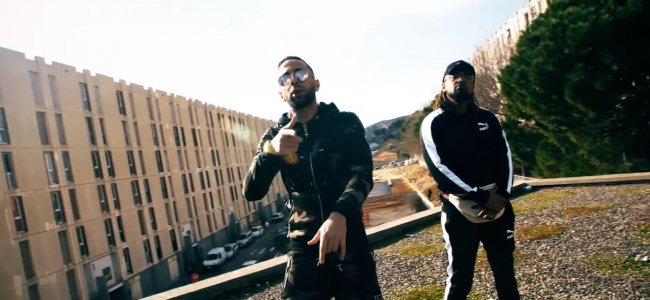 mouv's tweet photo. .@Napsvraicompte et @Alonzopsy4 réunis sur le très street #DansLeBlock 🔥
👉 https://t.co/sGRqfWkla5 https://t.co/DJYqtmwfWg
