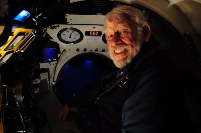 MBARI_News's tweet photo. #MBARI scientist Bruce Robison describes his experience exploring the midwater off the Cape Verde Islands in submersible #JAGO in @OSCM_'s blog: https://t.co/IhmeJiabbG
#POS520 #RV_POSEIDON https://t.co/ytdMpvBmh4