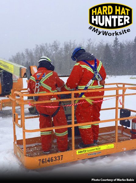 hardhathunter's tweet photo. 🏗️🏗️Always make sure to wear the proper #Safety ⛑️ equipment at work!! #Equipment #Skilledtrades #Hardhathunter #Myworksite https://t.co/oyw4H1rRAg