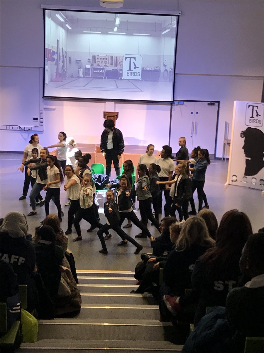 swakeleysschool's tweet photo. Opening night of ‘Grease’ our School Production tonight! #eyeballs 👀 https://t.co/H2YdW6x9d0