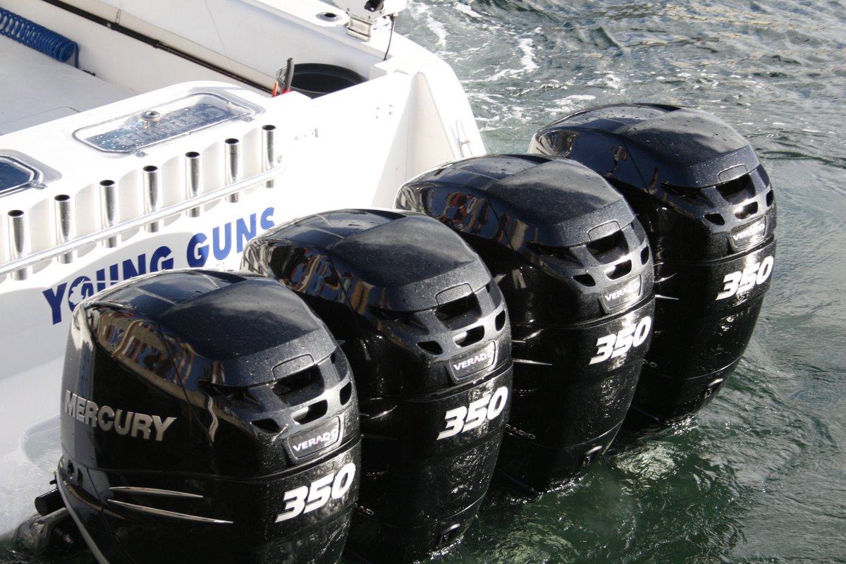 OfficialFishSKA's tweet photo. Look at all that Power! #boating #BOATS https://t.co/U8IImt2MD3