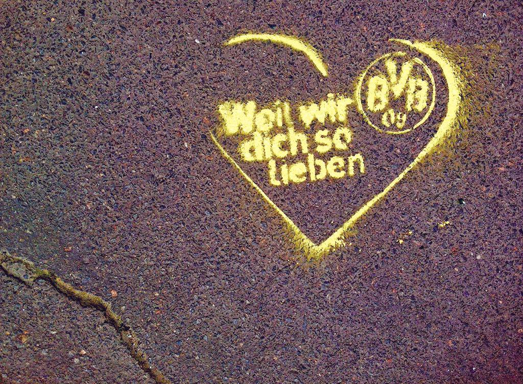 MagicAndre1981's tweet photo. π€1β£9β£:0β£9β£π
π€#weilwirdichsolieben π
#EchteLiebe #HejaBVB #NurDerBVB #YNWA #neunzehnnullneun https://t.co/KRlwcWe0LM