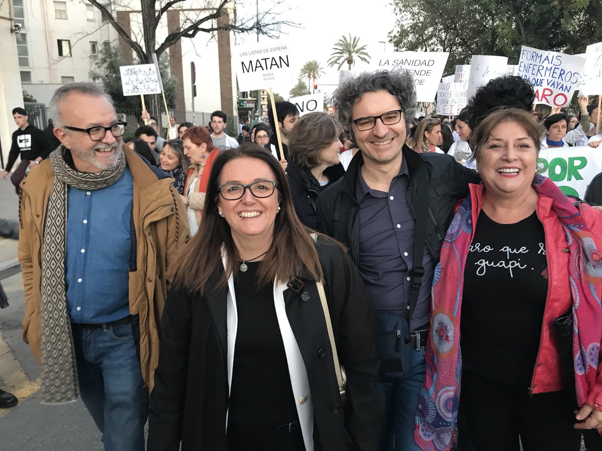 DionisosAbellan's tweet photo. En la #MareaBlancaRMurcia varios miembros de equipos rectorables de la @UMU
#PracticasdeCalidad https://t.co/UGNkwHoboB