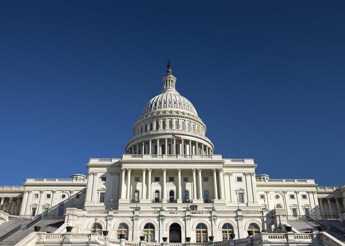 MiningFan's tweet photo. .@MarkAmodeiNV2 and @SenDeanHeller are championing a new bill that could significantly reduce the hurdles in the #minepermitting process. Find out more in our latest blog post: https://t.co/3UECgnY7eS https://t.co/pzO3BU4Nnk