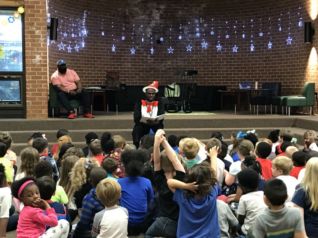 To say Dr. Abner is reading with enthusiasm is putting it mildly! <a href="/IndianValleyEl/">Indian Valley Elem.</a> <a href="/montebabner/">Monte Abner</a>