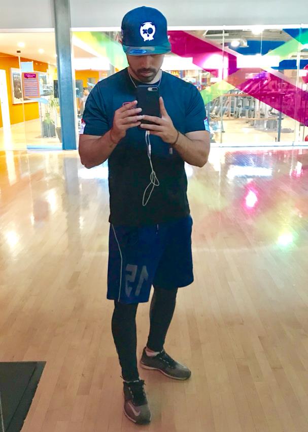 eliasgc90's tweet photo. Dándole duro!! 😏💪🏽 https://t.co/2t648HiyXN