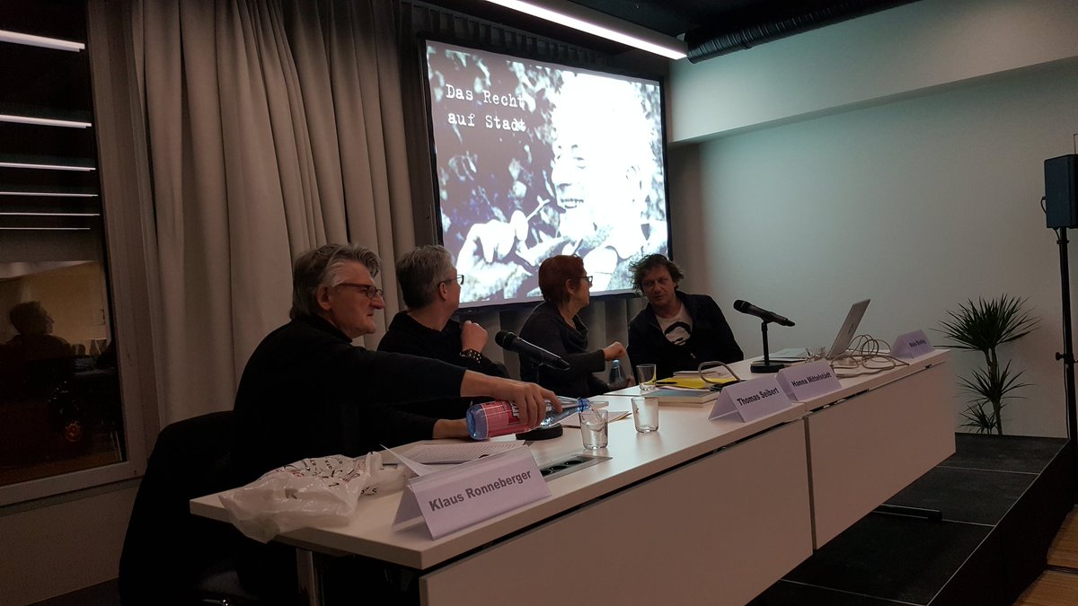 Jetzt im medico-Haus: #DasRechtaufStadt von <a href="/Lefebvre/">Paul Lefebvre</a> Diskussion mit #KlausRonneberger #ThomasSeibert #HannaMittelstädt #NielsBoeing