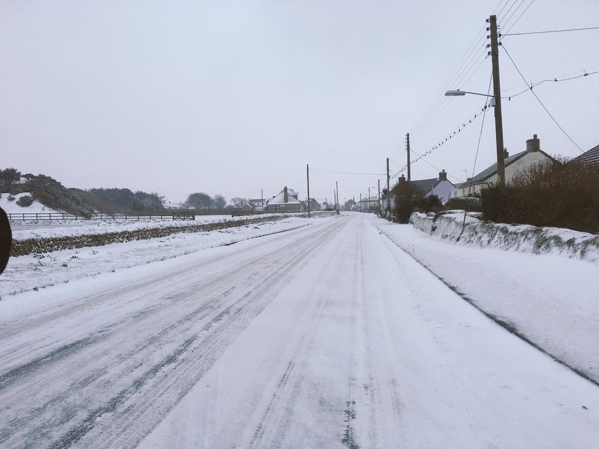 pickledome's tweet photo. It’s not very often you get to stand on the main road at Ashton and it be completely deserted. https://t.co/Iqm9g5gywk