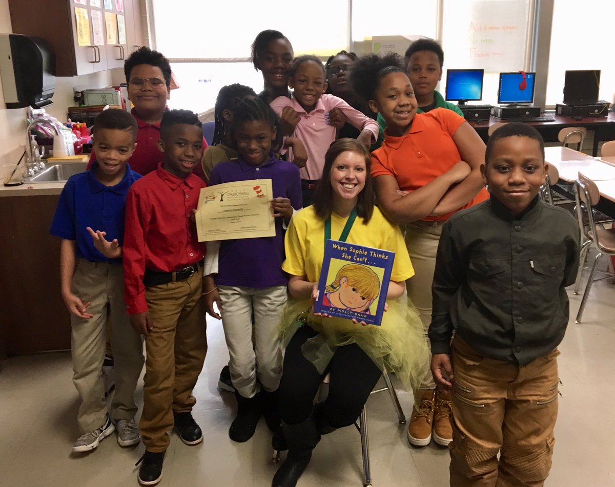 ChurchwellART's tweet photo. I loved being a guest reader in Ms. Rattner’s class today! https://t.co/Uzw5q2lCFu