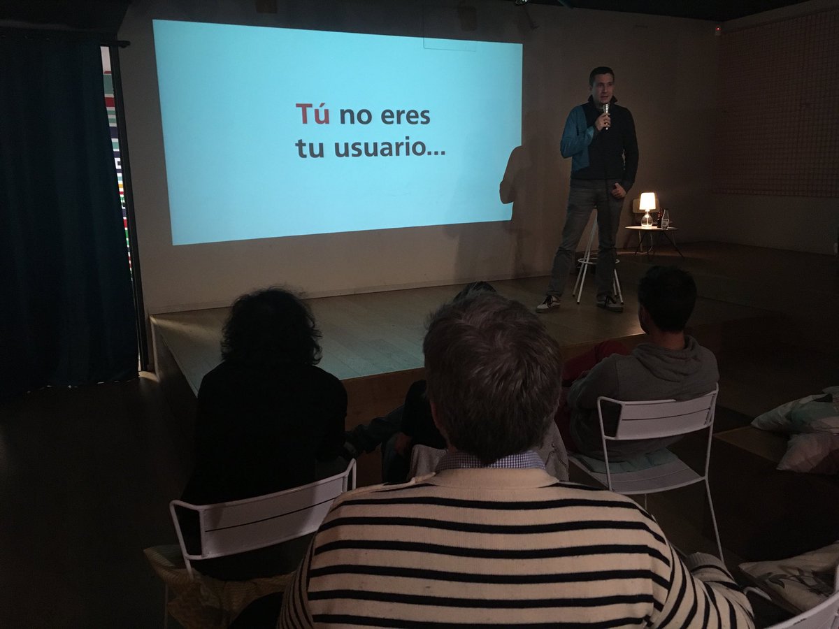 “Tú no eres tu usuario”. Poniendo en valor la #UX en #IgniteUXBilbao con <a href="/FlyDodoFly/">Jorge Fuente</a> de #InitServices <a href="/IDFBilbao/">IDF Bilbao</a>