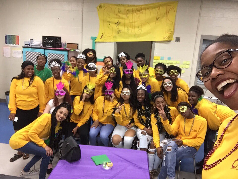jamye_withthe_y's tweet image. This weekend, I had the pleasure of talking about GROWTH! to this amazing group of young ladies of the I Know I CAN (Confidence Against Norm) Mentoring Program. This program at LaVergne High aims to support the unique confidence of each young woman.  #MindsetDevelopment #iSpeak