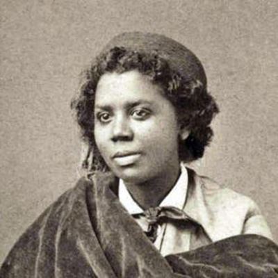 foreverfeb17's tweet photo. NEW POST: Edmonia Lewis - first black/Native American woman to achieve fame as a sculptor. More at https://t.co/wVatDneRW0. https://t.co/LAHENBiJgg
