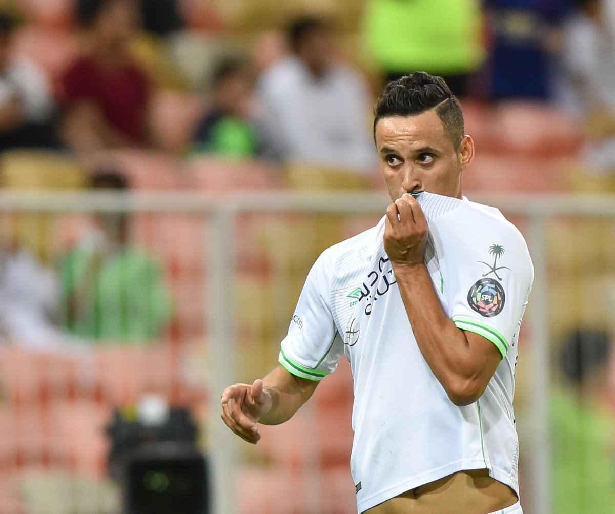 SPL's tweet photo. 📊 - ليوناردو سوزا ساهم في تسجيل 13 هدف خلال 15 مباراة لعبها مع @ALAHLI_FC في #الدوري_السعودي_للمحترفين "سجل 8 وصنع 5”. https://t.co/1C2CcE9X5p
