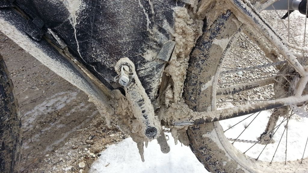 bikeiowa's tweet photo. The weather doesn't look too bad for #CIRREM this weekend. #NOT2014 with @Cummingbob https://t.co/WaYsNihb3X https://t.co/a8UZ5tI4hz