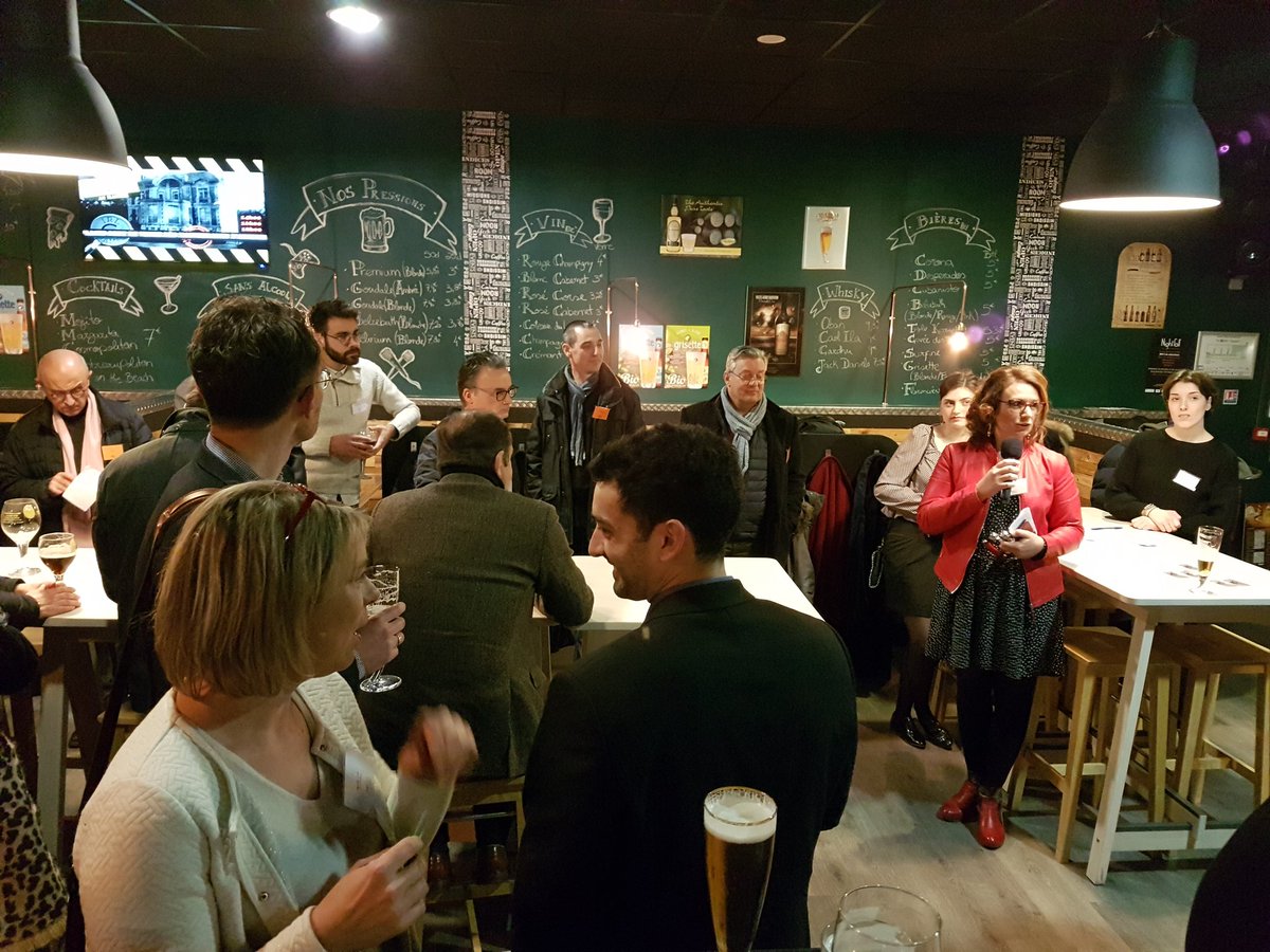 Vincent_Tubau's tweet photo. Apéro reso d'intégration des nouveaux adhérents de la @cpme49  ! Plus de cinquante personne présente ! Bienvenue aux nouveaux. Merci à @irlgames49  pour l'accueil. #reseau #apero #escapegame #Angers https://t.co/9TQvCqvh9R