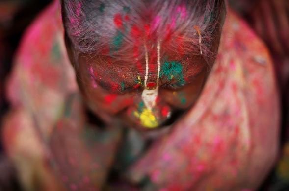 TOIPlus's tweet photo. #HappyHoli2018: Breaking the social taboo: Widows of Vrindavan show how to celebrate Holi
https://t.co/uCJLwv6ROl https://t.co/CBhAGRmDjC