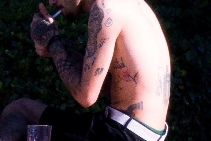bestzaynsphotos's tweet photo. details https://t.co/HSf1YBJZ87