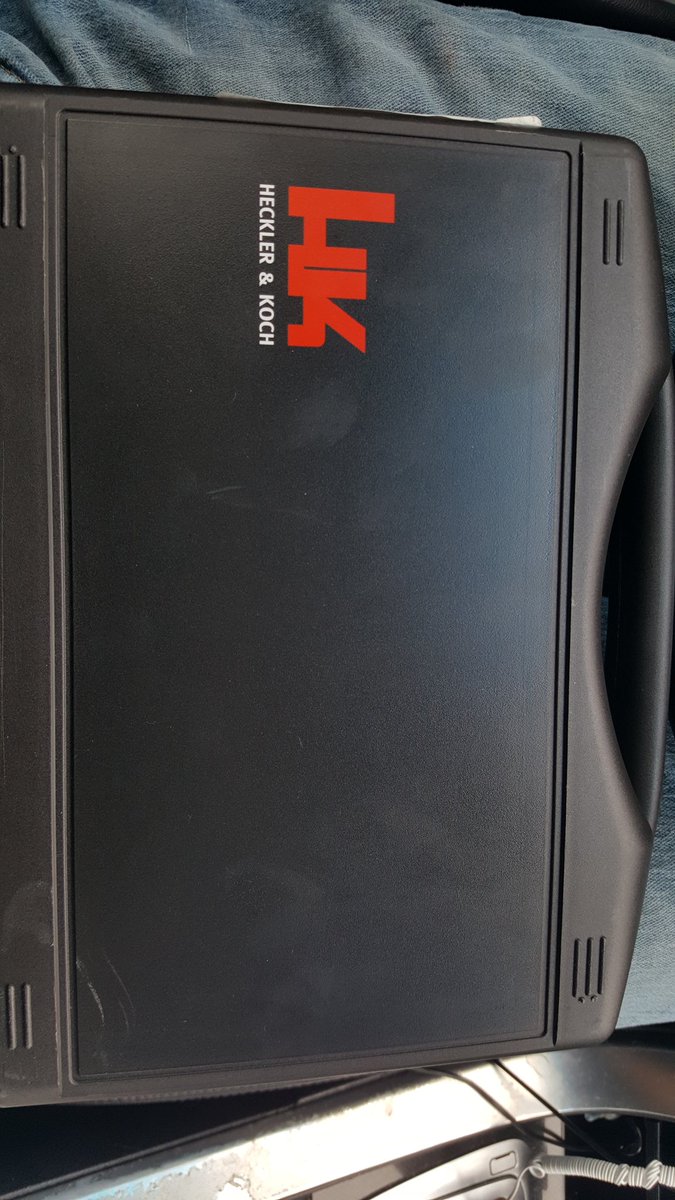 PaulVoight's tweet photo. Just picked this up today. Love it.  @HecklerAndKoch @HKshooting https://t.co/y8lgb6F8U9
