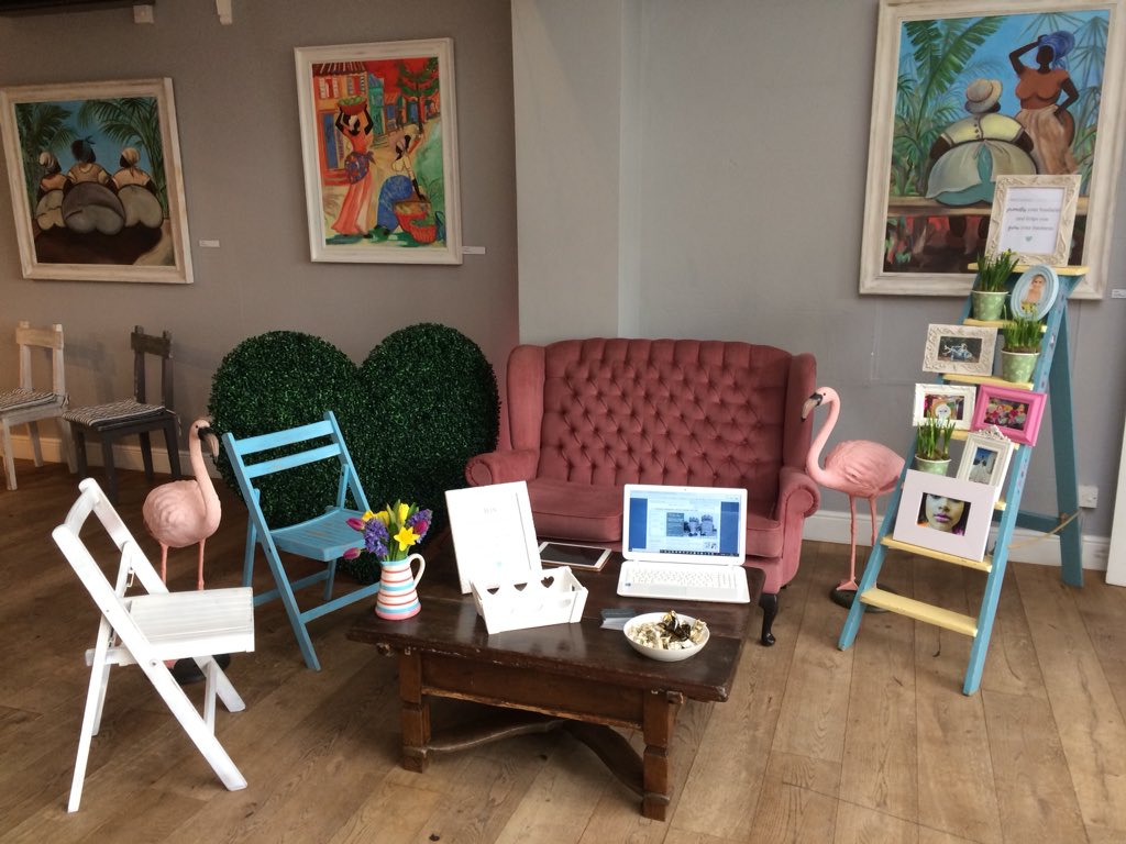 thewedcommunity's tweet photo. I had the most wonderful time at this year’s @wedmeetupuk at the stunning @DeerParkHotel @HazelAParsons and @JennyWrenEvents created such a fabulous event. Here’s a peek of my little space where I chatted with amazing wedding suppliers #SWWedmeetUp Thank you @mdDeerParkHotel https://t.co/1mi228NFwp