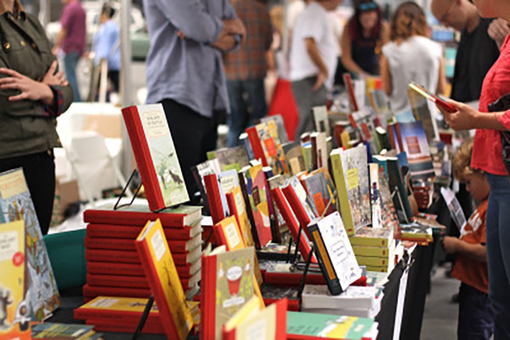 noewordweek's tweet photo. Exhibit space for Noe Valley Authors Festival 2018 is sold out! Join us Sat, March 10, 1pm-5pm, 4175 24th St. https://t.co/yHlbsSQyzT Free admission. Author readings &amp; signings. Free glass of prosecco or Pellegrino for every book bought! #wordweek2018 https://t.co/tiWxhXiHkl