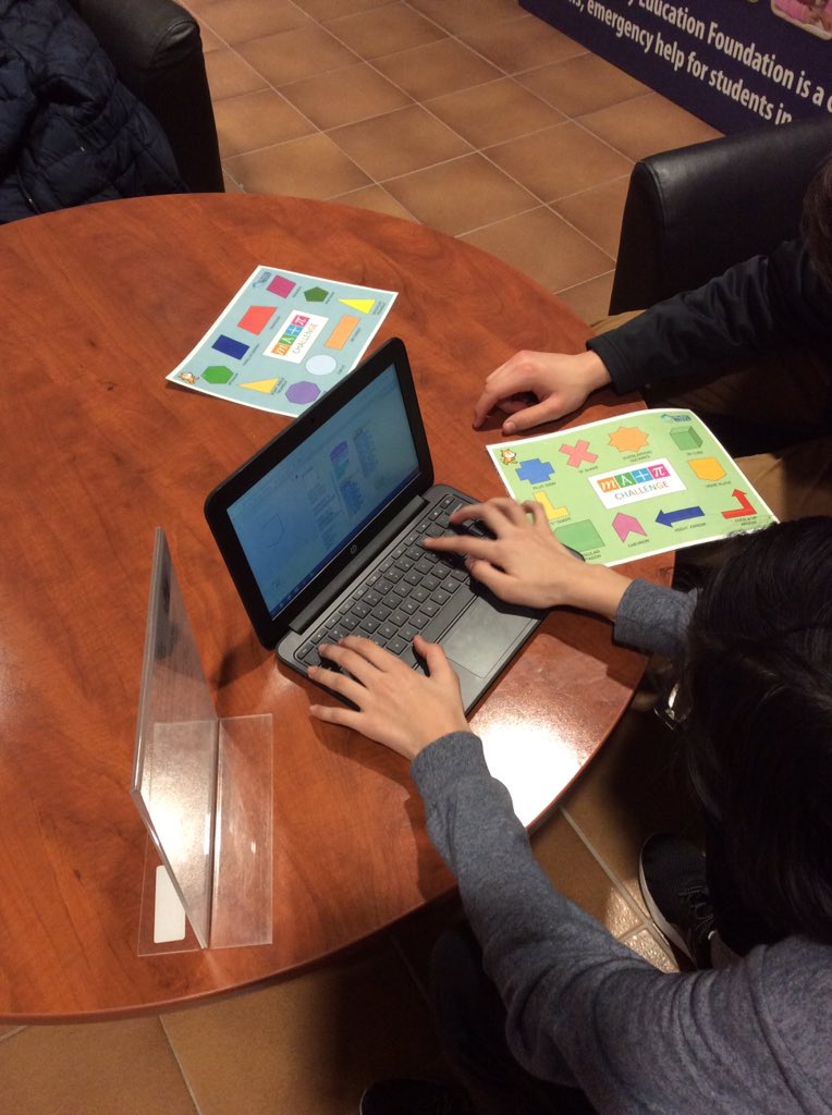 katrina_massey1's tweet photo. #GetInShape with @scratch and @LEGOMindstormsN #TVDSBMath #MathEdCoders @TVDSB #SecondaryMathChallenge https://t.co/7OE9x8SJp9