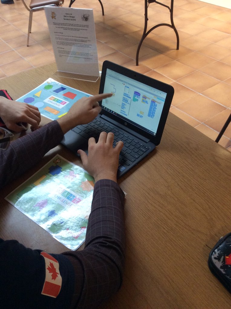 katrina_massey1's tweet photo. #GetInShape with @scratch and @LEGOMindstormsN #TVDSBMath #MathEdCoders @TVDSB #SecondaryMathChallenge https://t.co/7OE9x8SJp9