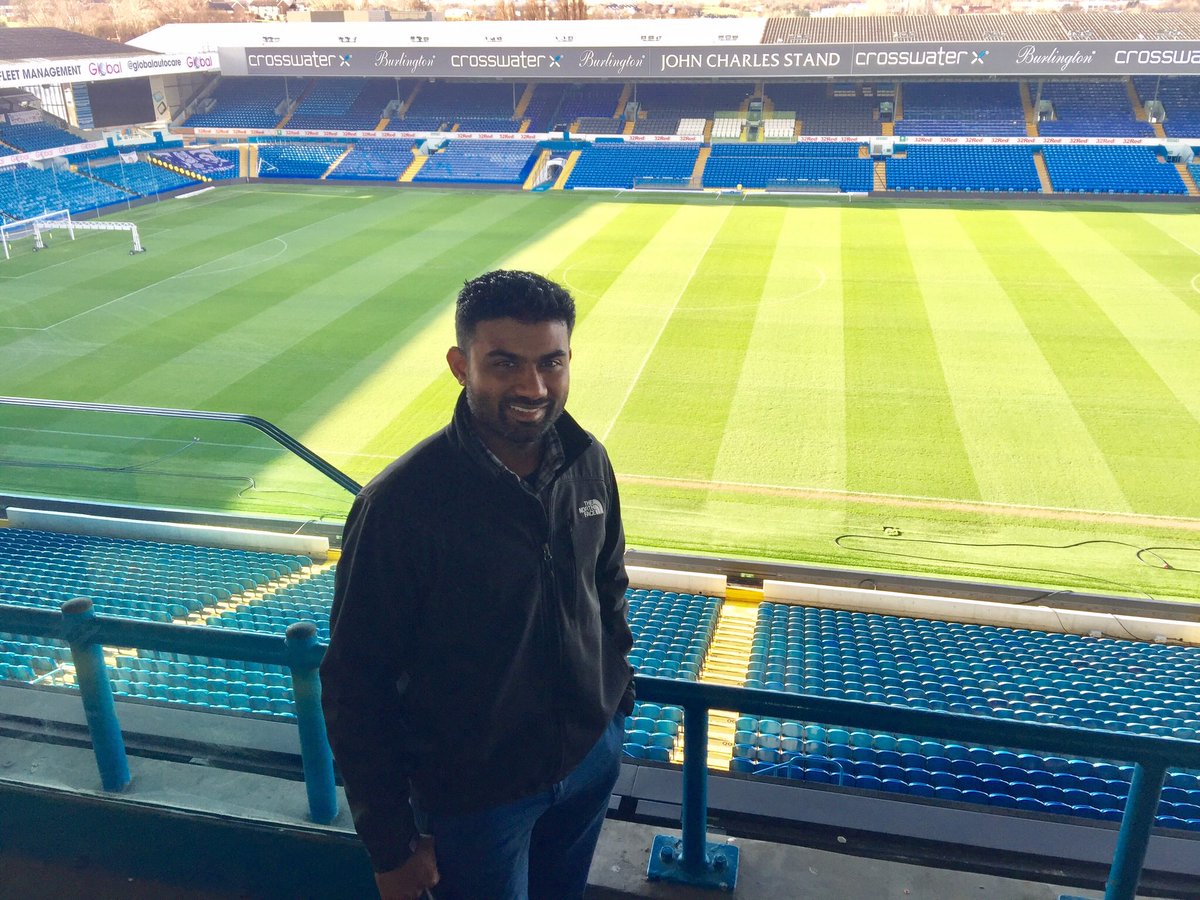 drmahendrapatel's tweet photo. @DoctorT1992 @Leedsviv @LiamCooper__ @LiamDugganHair Important business charity work! I was at #lufc meeting marketing manager last week - watch out for half-time #Givapound campaign fingers crossed 🤞 on our screens supporting certain charities @jackiedawson01 @SueGreen19 https://t.co/MXUN0FP09b