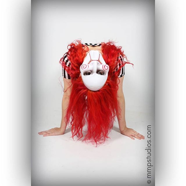 mmpstudios_com's tweet photo. #photoshoot with #model @savagesolace by #photographer @melvinmaya of @mmpstudios_com #photography #srudio #studioshot #flexible #creepy #scary #horror #saw #doyouwanttoplayagame #redhair #electricred #horrorlife #goodtimes #followme #houston #texas #htxโฆ https://t.co/Bf0wXnjwbp https://t.co/FAKIPyUCor