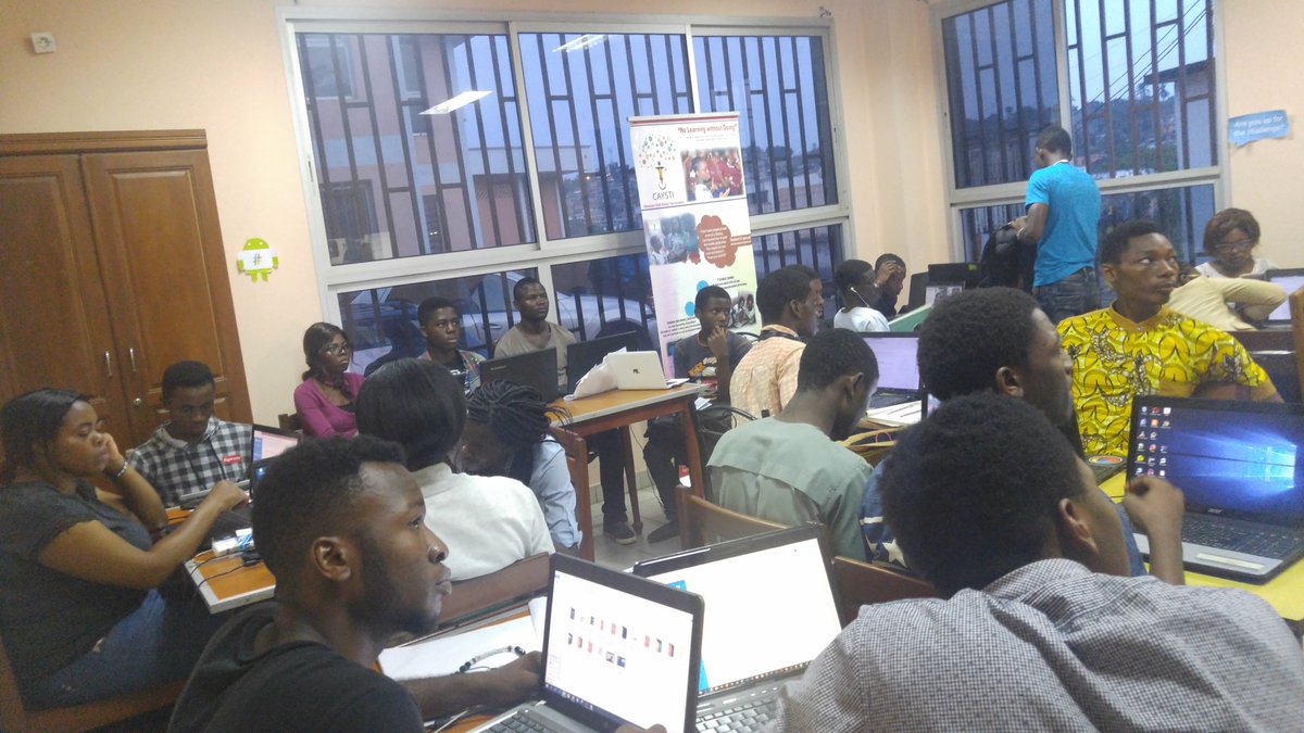 Cyprien_T's tweet photo. Déjà 1h20 de temps que les véritables choses ont commencé pour le #HashCode
Beaucoup de courage à ces jeunes qui ont décidé de prendre part à la compétition et surtout ceux se trouvant dans des Hub comme @CAYSTI237 à #Yaoundé & @ActivSpaces à #Douala
#DevEcosystem237 #Cameroun https://t.co/h0ikbbocSu