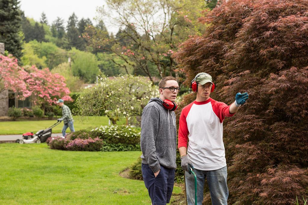 K_Signoriello's tweet photo. "If something goes wrong, you could be held financially responsible for a worker’s #injury or permanent #disability. This includes the #teenager next door, who’s just offering to cut your #grass once a week." https://t.co/CNRJkKlNaI https://t.co/XOf8s5Q7mq
