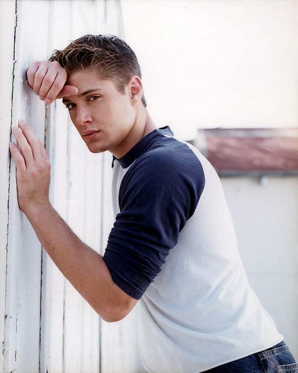 Happy 40th birthday jensen ackles the most fucking beautiful man to ever exist 